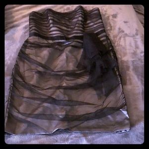 Strapless sweatheart neckline dress